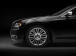 Chrysler 300C 2011 года